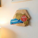 Porta Medallas Hexagonal Modular para pared